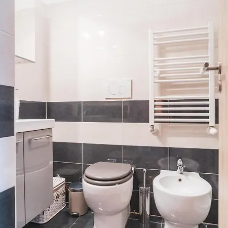 Royal - Elegante Nel Cuore Di Guest house